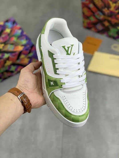 LOUIS VUITTON TRAINER 54