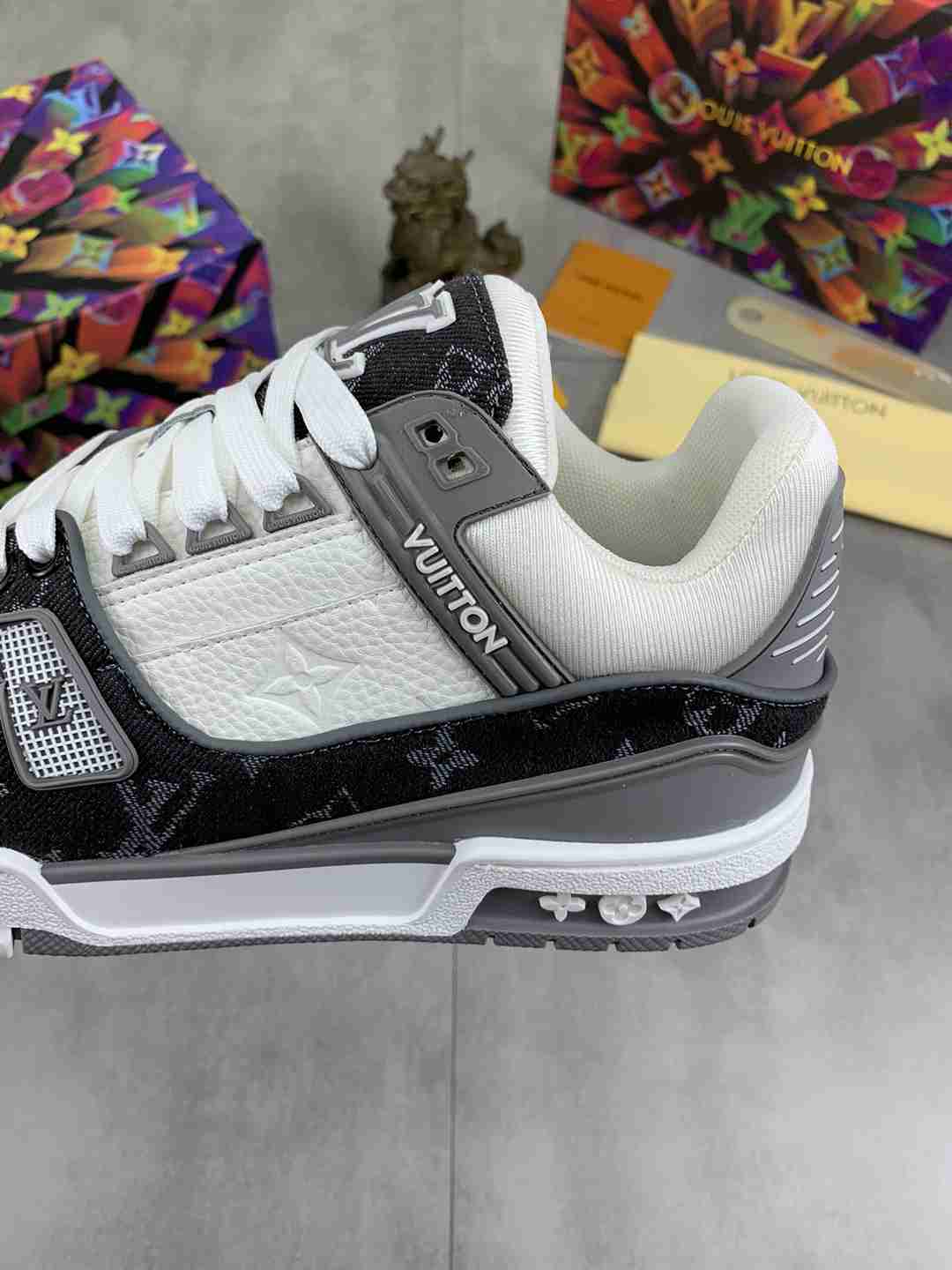 LOUIS VUITTON TRAINER