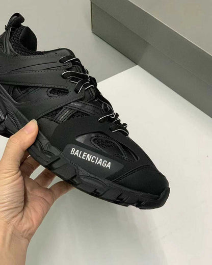 BALENCIAGA TRACK 3.0 x NOIR