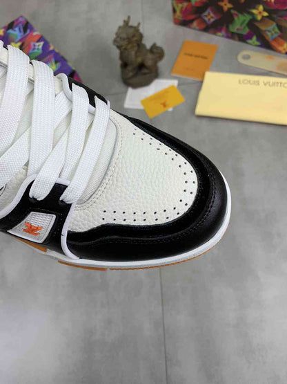 LOUIS VUITTON TRAINER 54