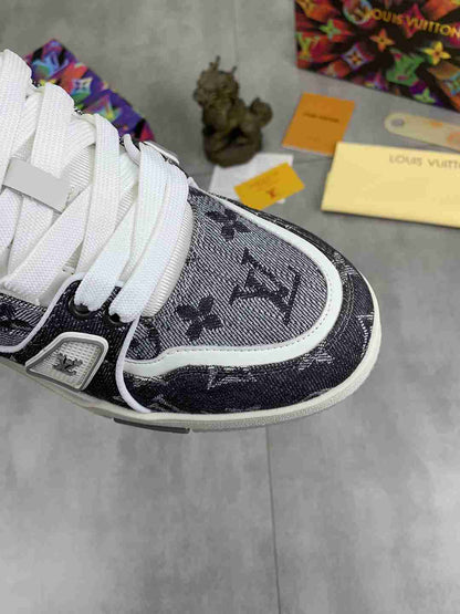 LOUIS VUITTON TRAINER