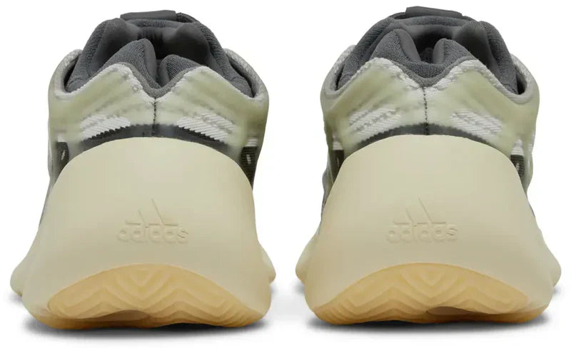 YEEZY 700 V3 GREY