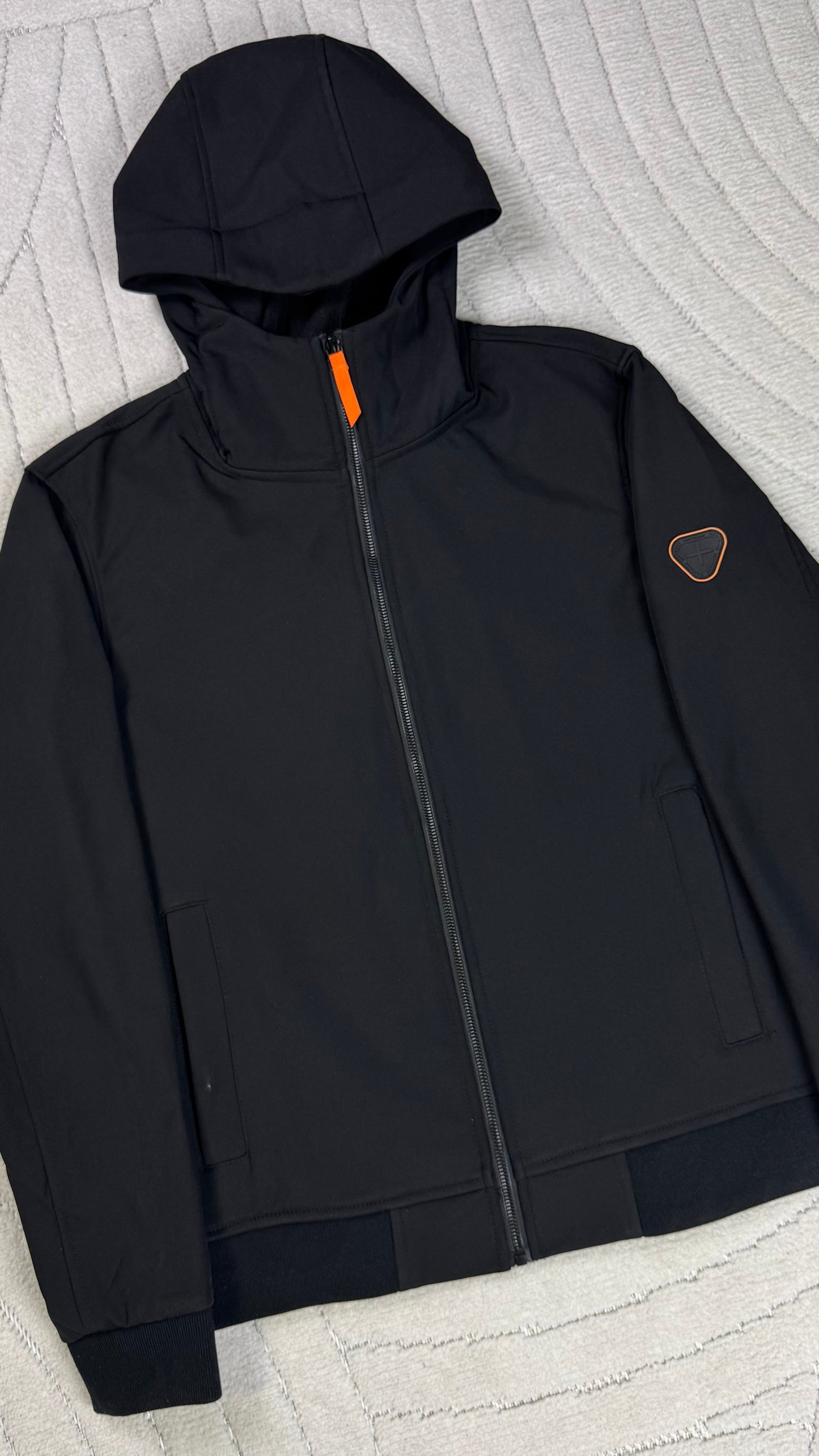 5. Veste Softshell Gxrtrude noir