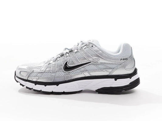 NIKE P6000 METALLIC