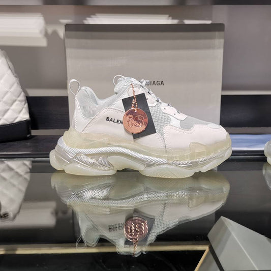 BALENCIAGA TRIPLE S x BLANC GRIS