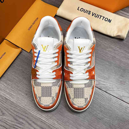 LOUIS VUITTON TRAINER 54