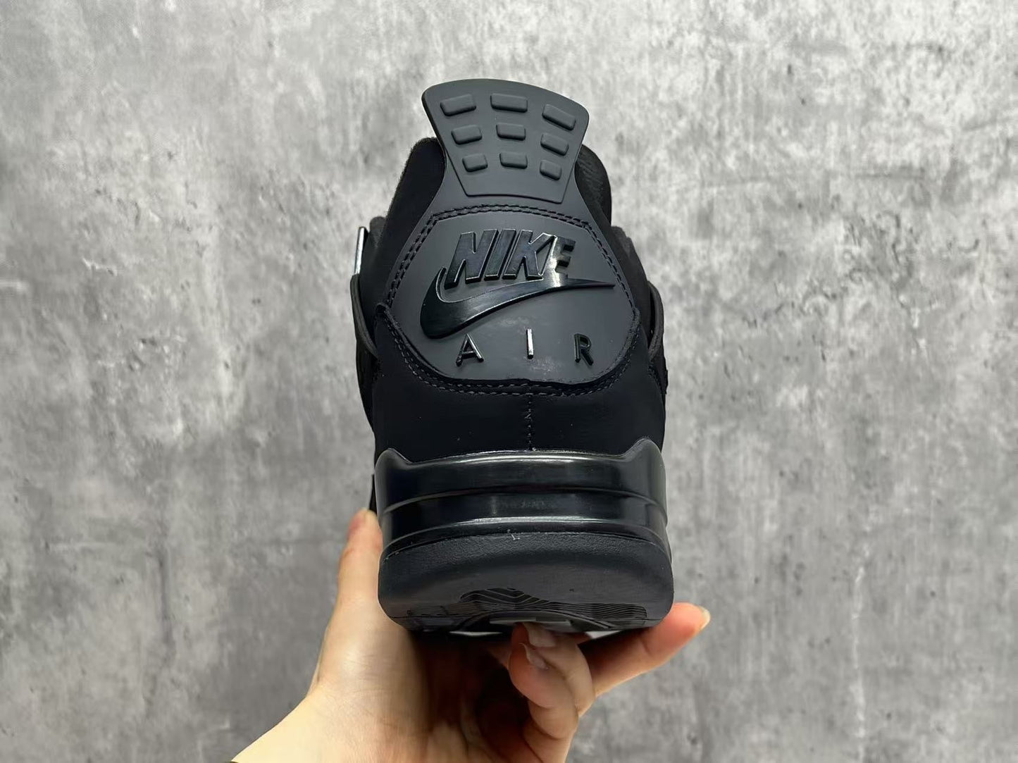 Air Jordan 4 Black Cat
